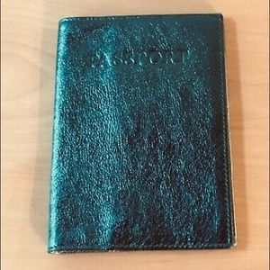 Passport Case in Teal Italian Patent Leather